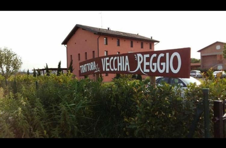 Hotel La Vecchia Reggio Reggio nell'Emilia Exterior foto