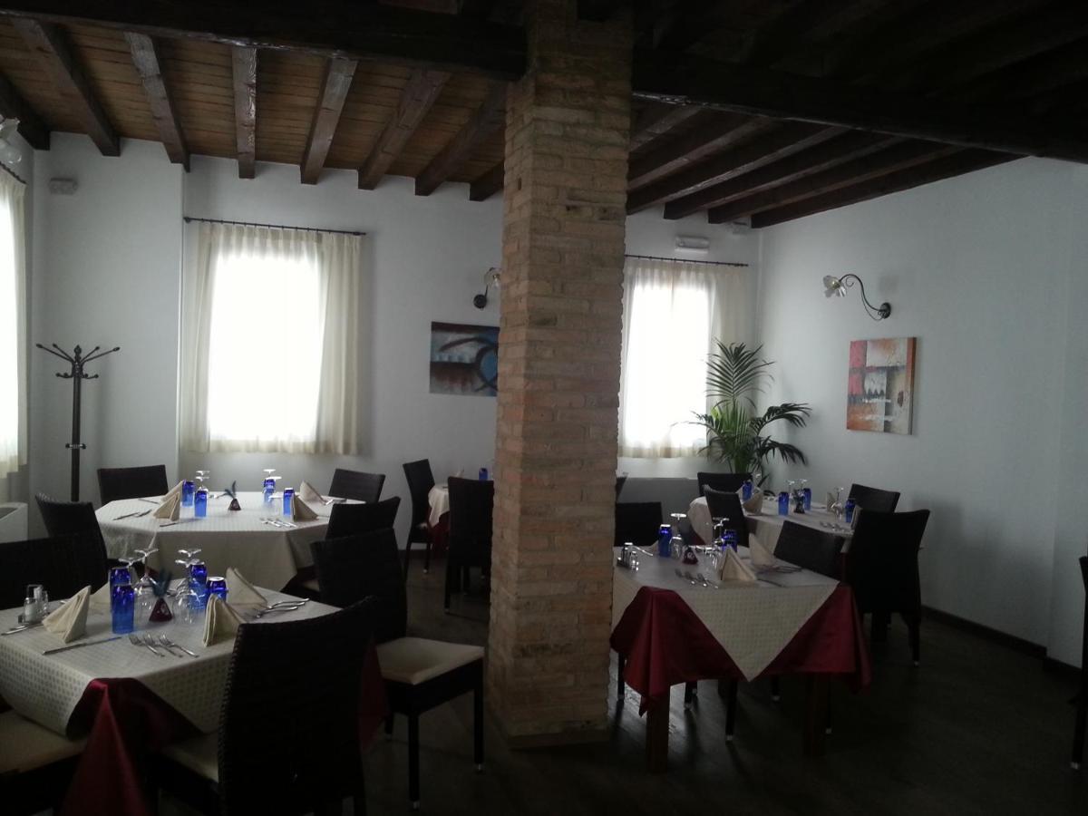 Hotel La Vecchia Reggio Reggio nell'Emilia Exterior foto