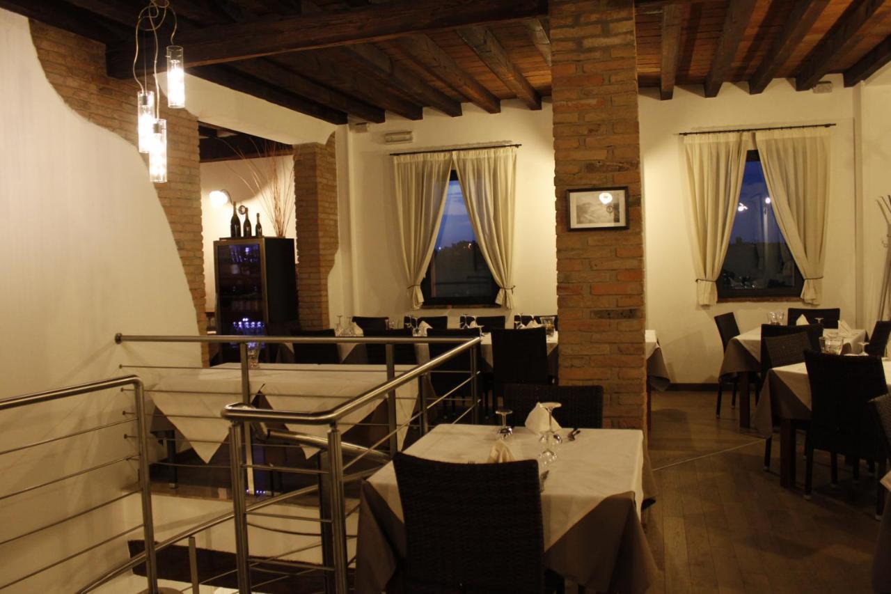 Hotel La Vecchia Reggio Reggio nell'Emilia Exterior foto